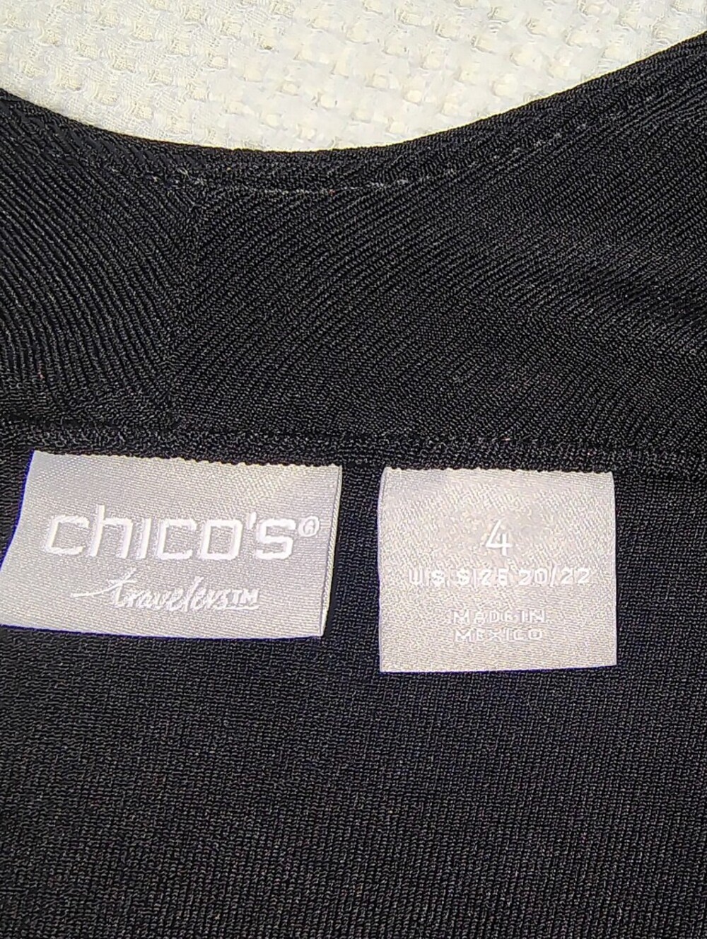 Chico's Black V-Neck Long Sleeve Tunic Top Size 4 (20 - 22) - Picture 8 of 10